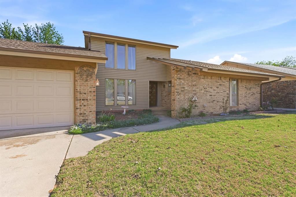 10036 Paisley Road, Yukon, OK 73099