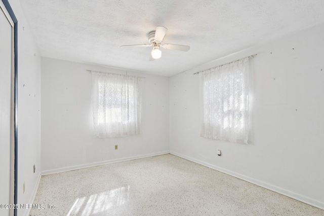 5709 ST ISABEL Drive, Jacksonville, FL 32277