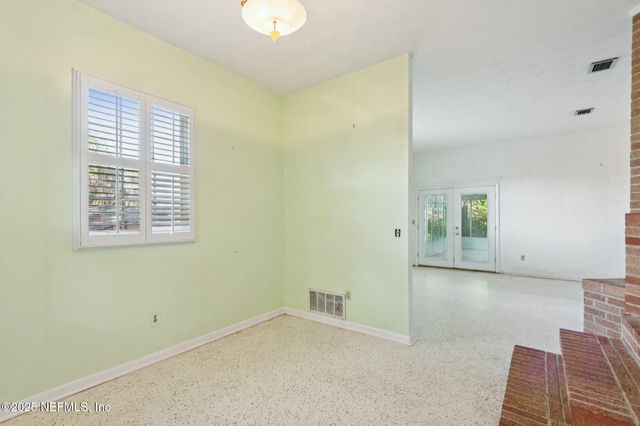 5709 ST ISABEL Drive, Jacksonville, FL 32277