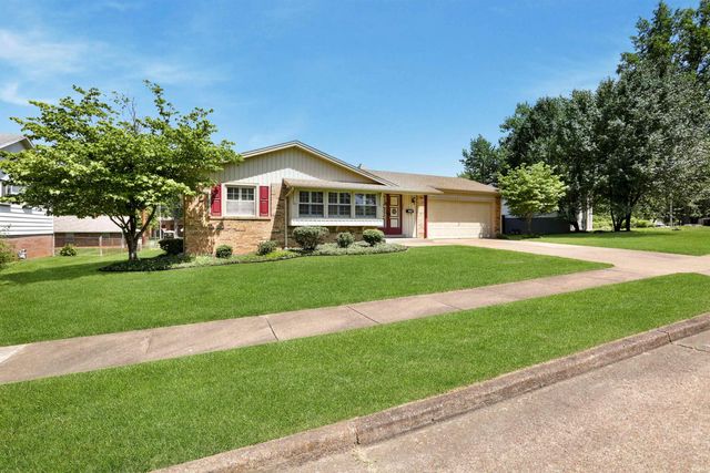 324 Indian Trail, Evansville, IN 47715