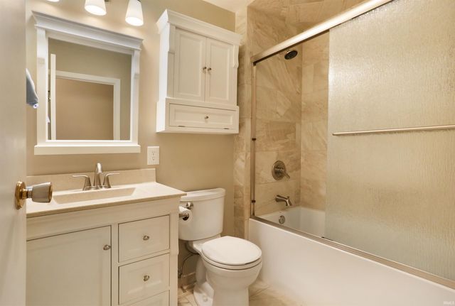 324 Indian Trail, Evansville, IN 47715
