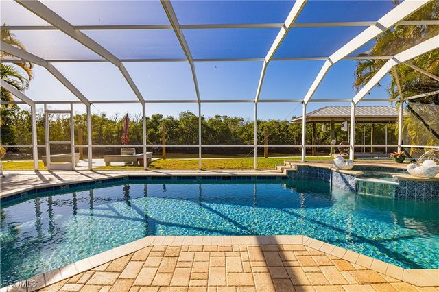 2579 Eighth AVE, St James City, FL 33956