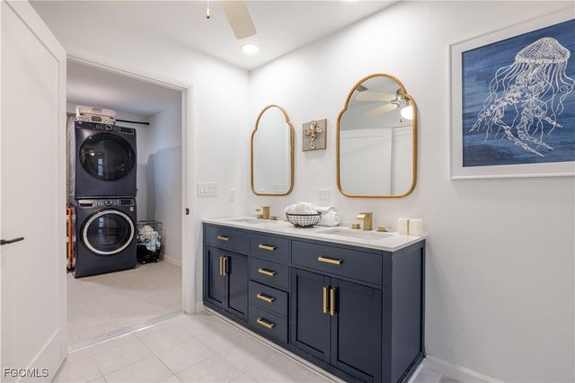 2579 Eighth AVE, St James City, FL 33956