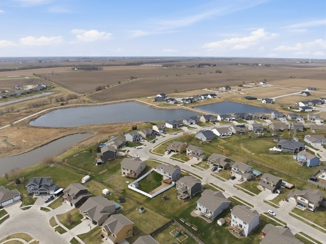 341 Aspen Drive NW, Bondurant, IA 50035