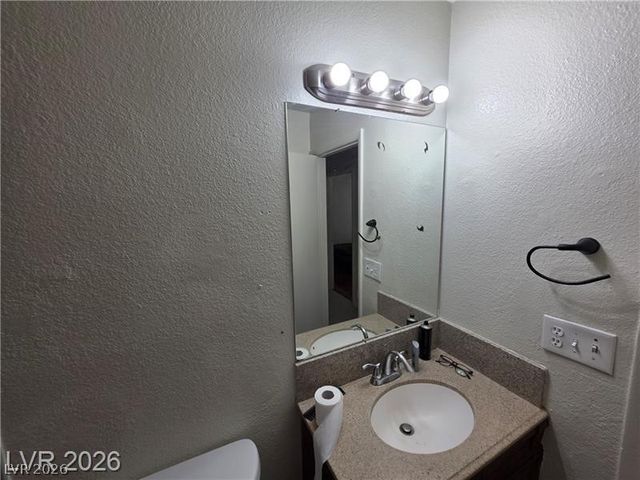7184 Pleasant View Avenue, Las Vegas, NV 89147