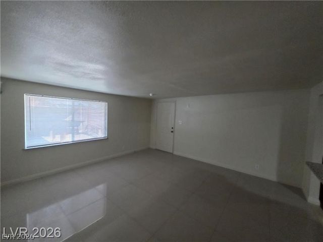 7184 Pleasant View Avenue, Las Vegas, NV 89147