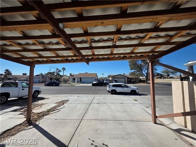 7184 Pleasant View Avenue, Las Vegas, NV 89147