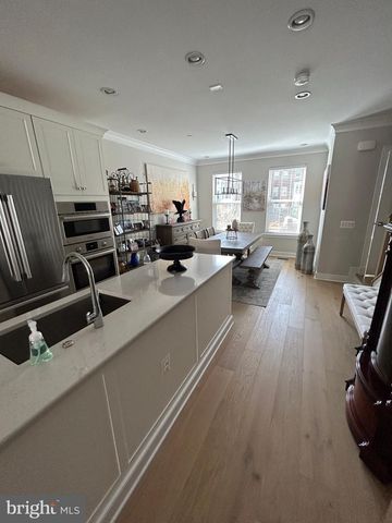 10324 GROSVENOR PL, North Bethesda, MD 20852