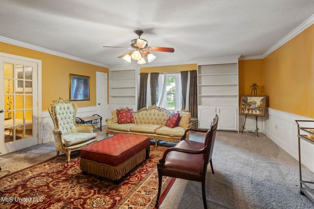 1503 Northlake Circle, Jackson, MS 39211