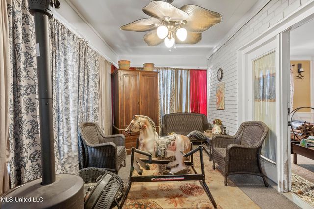 1503 Northlake Circle, Jackson, MS 39211