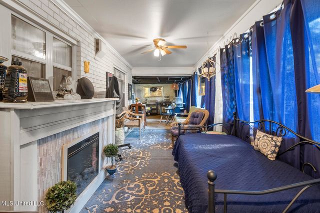 1503 Northlake Circle, Jackson, MS 39211