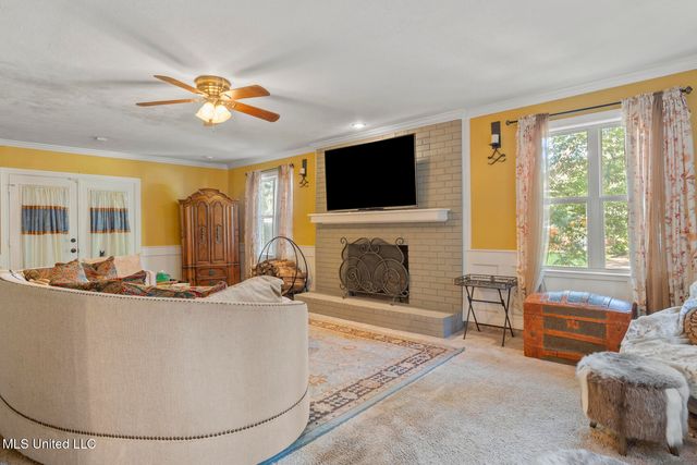 1503 Northlake Circle, Jackson, MS 39211