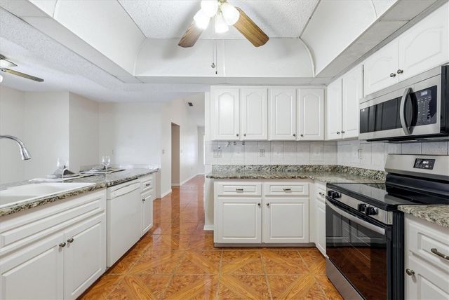 21441 LANDIS AVENUE, Port Charlotte, FL 33954