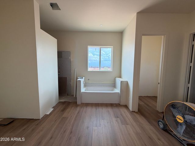 23316 W BARWICK Drive, Wittmann, AZ 85361