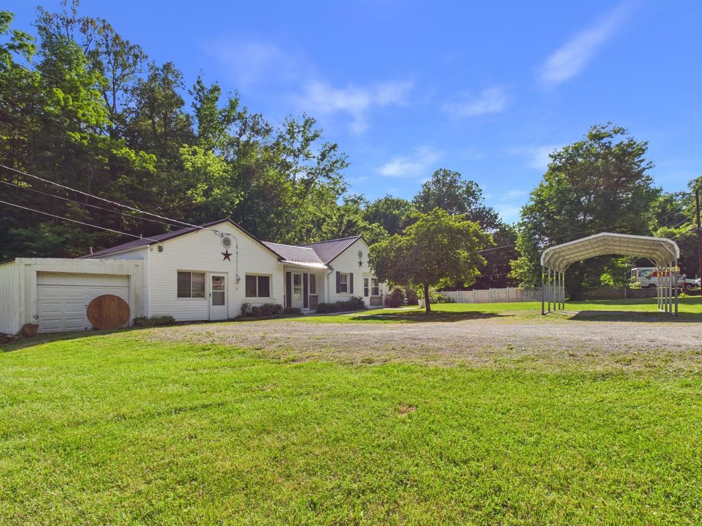 1778 County Road 144, South Point, OH 45680