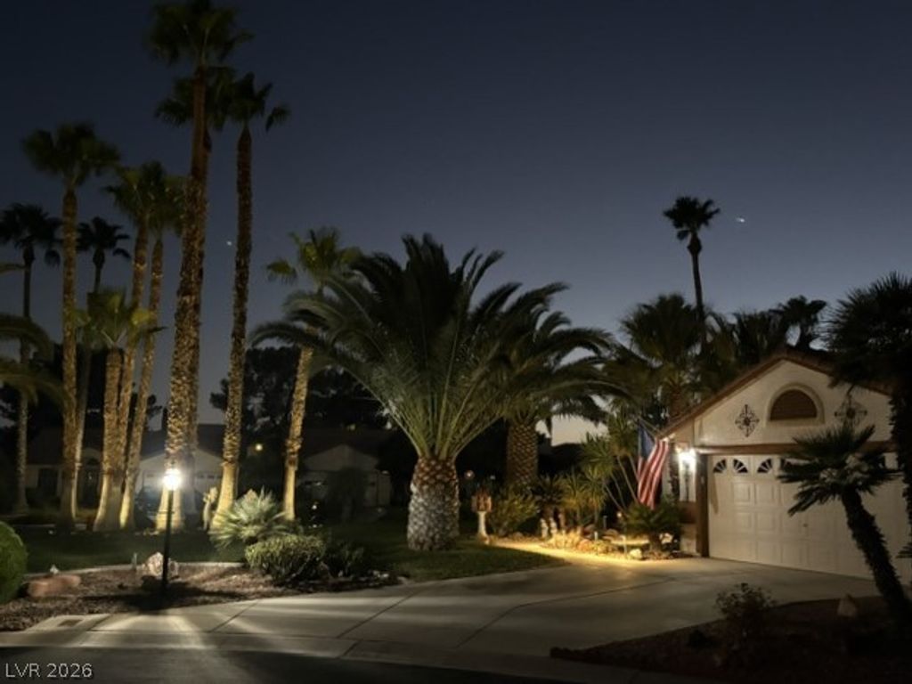 5521 Cranwood Court, Las Vegas, NV 89130 — photo 3