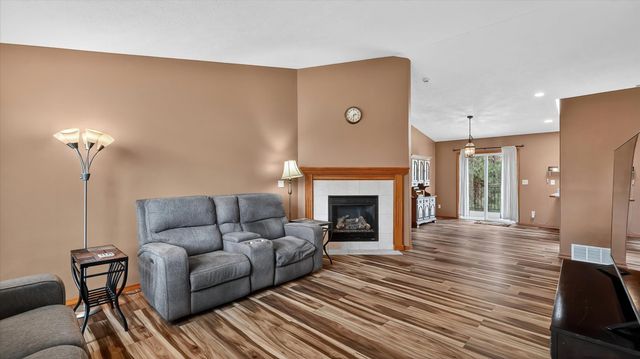 17821 N Colfax St, Colbert, WA 99005