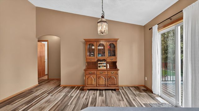 17821 N Colfax St, Colbert, WA 99005