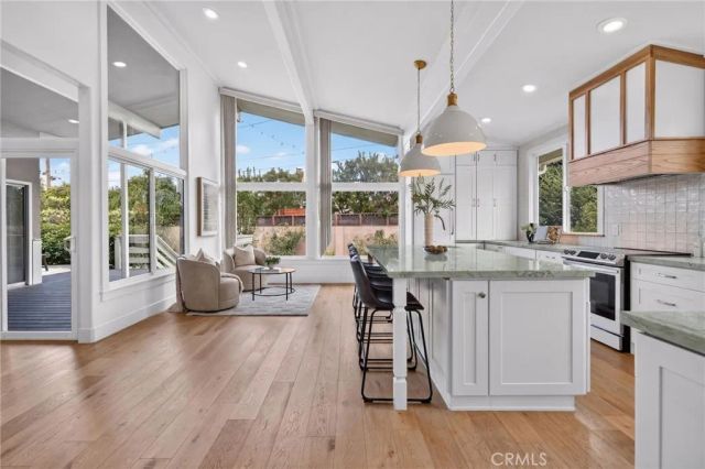 17361 Alta Vista, Huntington Beach, CA 92647
