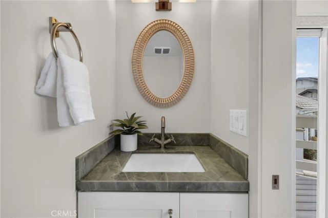 17361 Alta Vista, Huntington Beach, CA 92647
