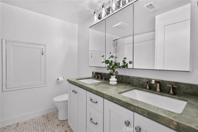 17361 Alta Vista, Huntington Beach, CA 92647
