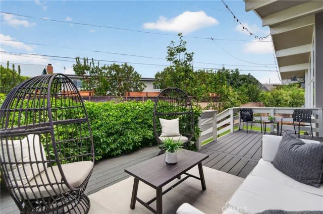 17361 Alta Vista, Huntington Beach, CA 92647