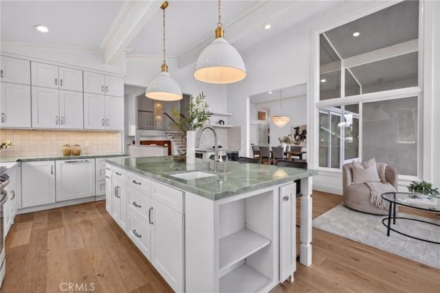 17361 Alta Vista, Huntington Beach, CA 92647
