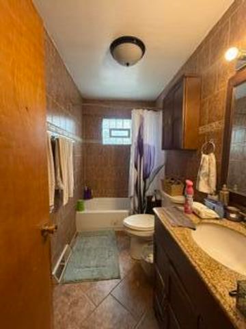 1236 Fisher Street, Munster, IN 46321