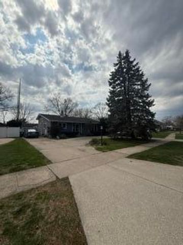 1236 Fisher Street, Munster, IN 46321