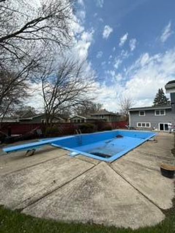 1236 Fisher Street, Munster, IN 46321