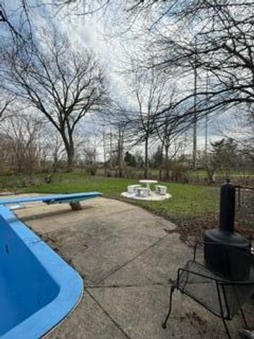 1236 Fisher Street, Munster, IN 46321