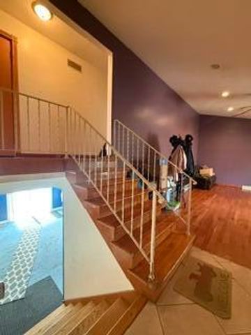 1236 Fisher Street, Munster, IN 46321