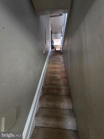 356 E CHESTNUT ST, Lancaster, PA 17602