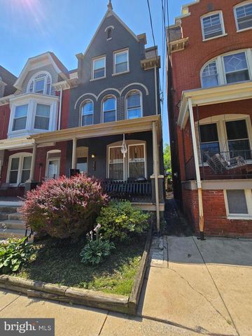 356 E CHESTNUT ST, Lancaster, PA 17602