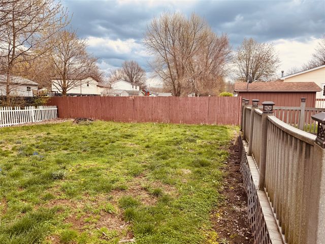 221 PHEASANT Drive, Girard, PA 16417