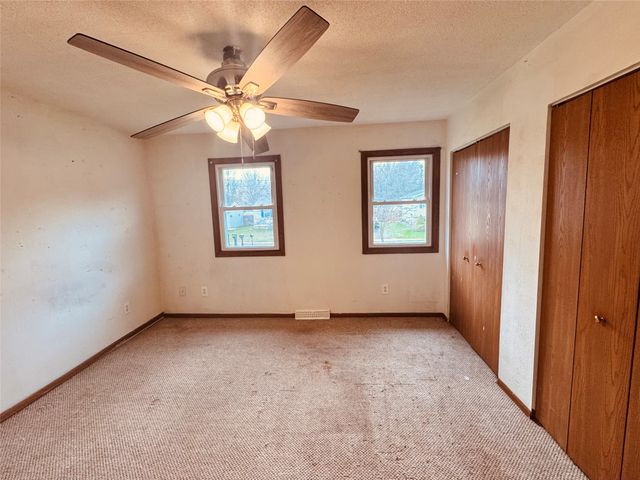 221 PHEASANT Drive, Girard, PA 16417
