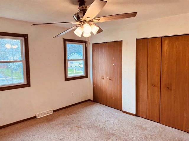 221 PHEASANT Drive, Girard, PA 16417