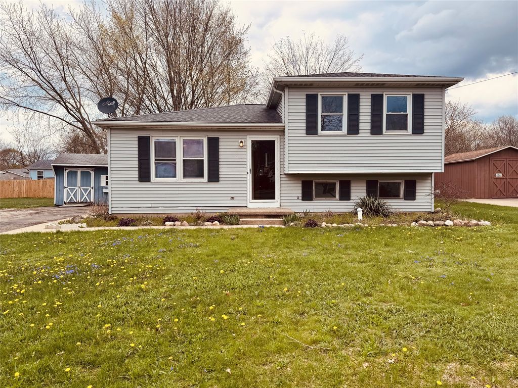 221 PHEASANT Drive, Girard, PA 16417