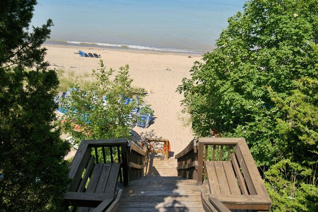 480 McMullan Way, Casco Twp, MI 49090