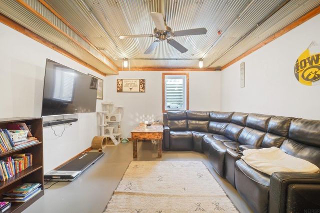 309 Spruce Street, Laporte City, IA 50651