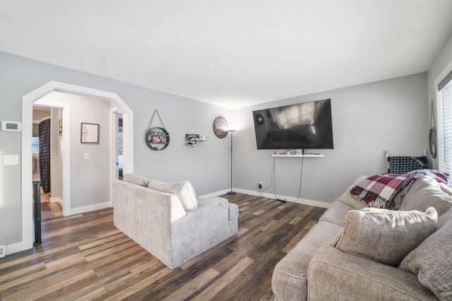 309 Spruce Street, Laporte City, IA 50651