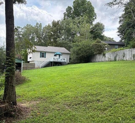 240 SE Bell Street SE, Cleveland, TN 37323