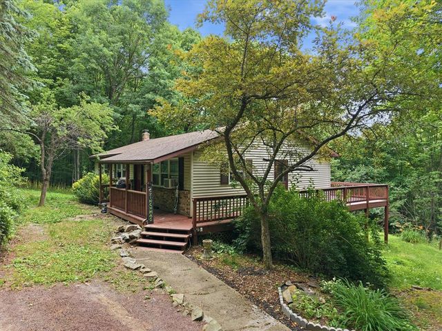 520 Highland Hill Road, Jim Thorpe Boro, PA 18235