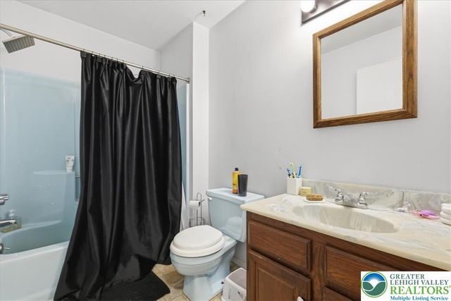 520 Highland Hill Road, Jim Thorpe Boro, PA 18235