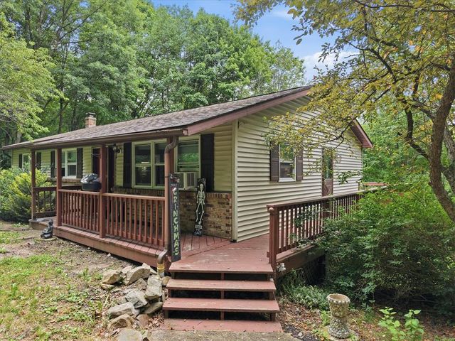 520 Highland Hill Road, Jim Thorpe Boro, PA 18235
