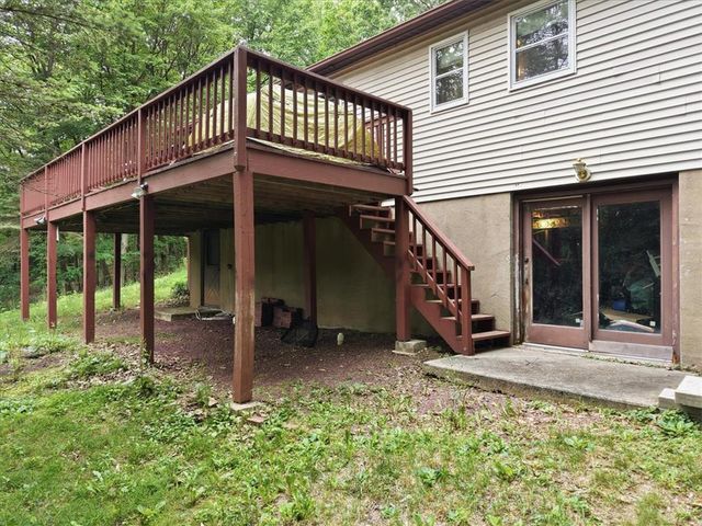 520 Highland Hill Road, Jim Thorpe Boro, PA 18235