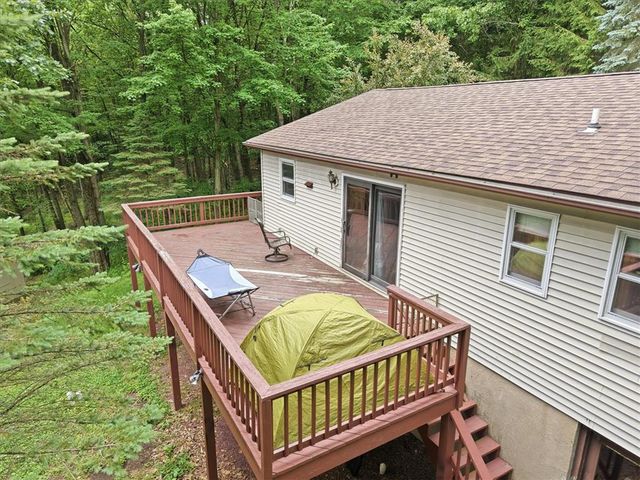 520 Highland Hill Road, Jim Thorpe Boro, PA 18235