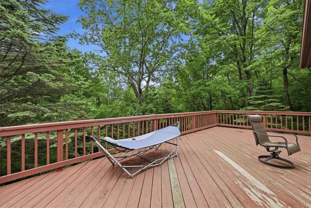 520 Highland Hill Road, Jim Thorpe Boro, PA 18235