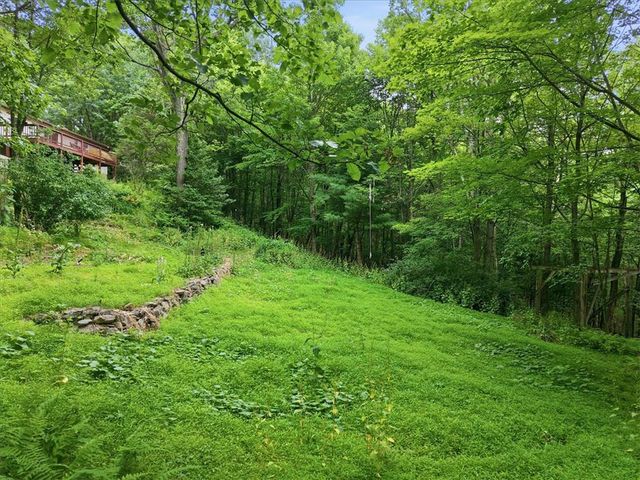 520 Highland Hill Road, Jim Thorpe Boro, PA 18235