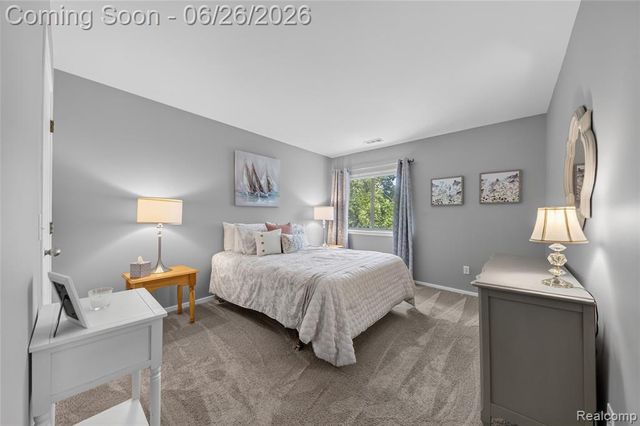 378 Spring Brooke Drive 40, Brighton, MI 48116